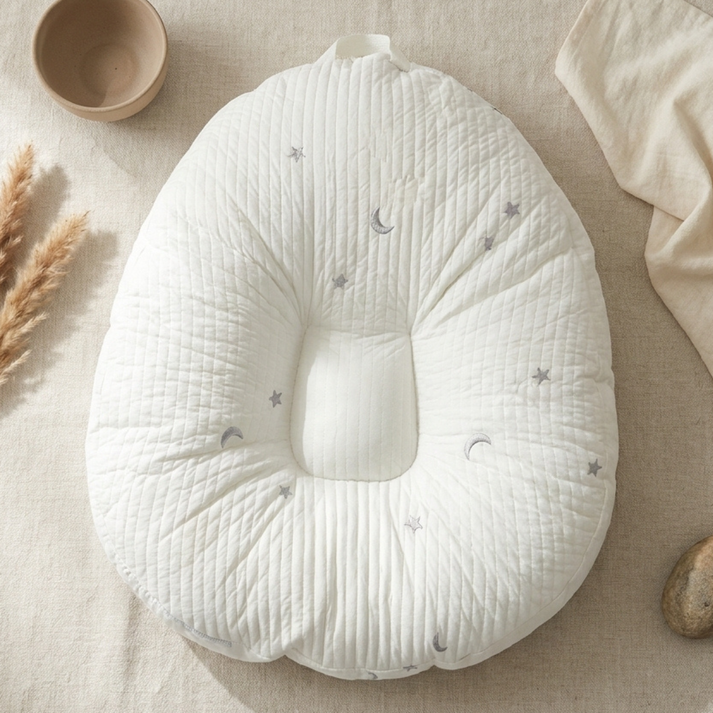 Ergonomic Anti-Reflux Baby Lounger Nest